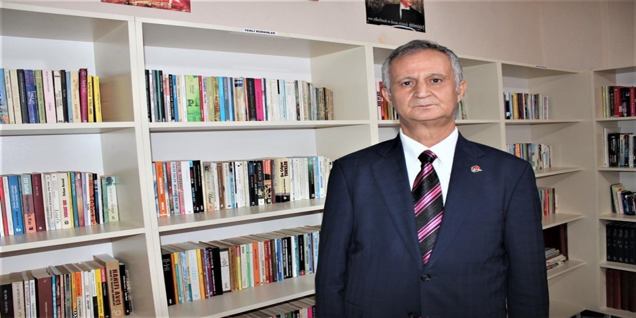 İzmirli gazeteci oğlunun adını yaşatmak için 13'üncü kütüphaneyi kurdu