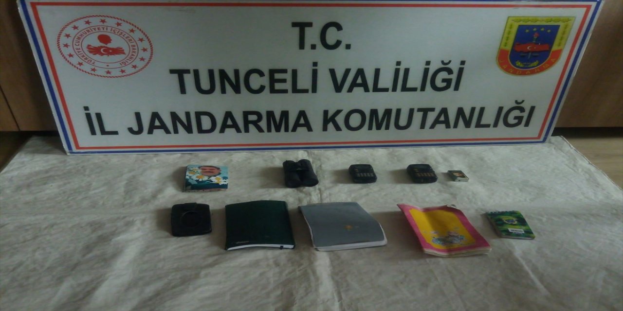 Tunceli'de teröristlerin kullandığı 13 sığınak imha edildi