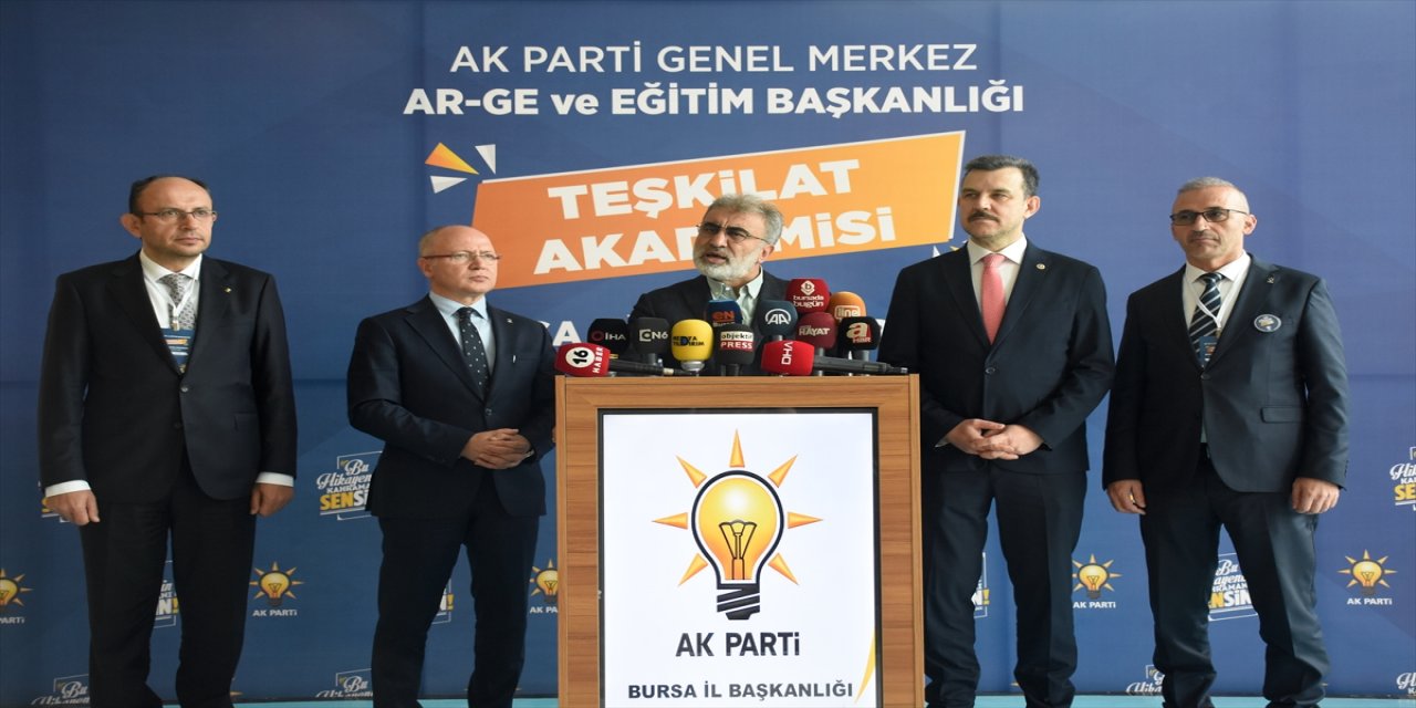 AK Parti Milletvekili Yıldız, Bursa'da "Teşkilat Akademisi" eğitimine katıldı
