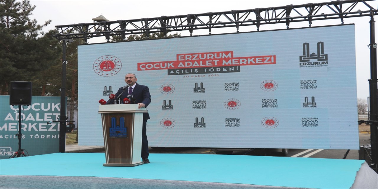 Adalet Bakanı Gül, Erzurum'daki Türkiye'nin ilk Çocuk Adalet Merkezi açılışında konuştu