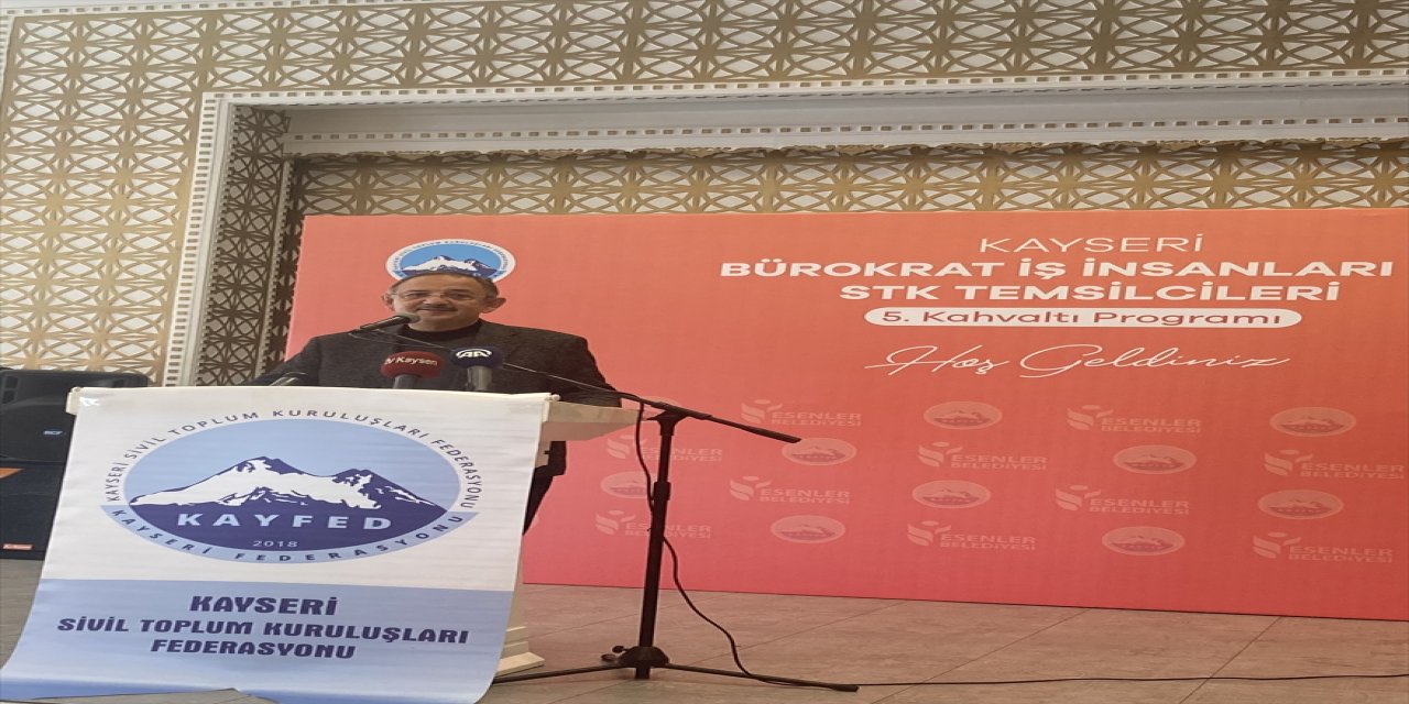 AK Parti Genel Başkan Yardımcısı Özhaseki, İstanbul'da Kayserili bürokrat, iş insanları ve STK temsilcileriyle buluştu