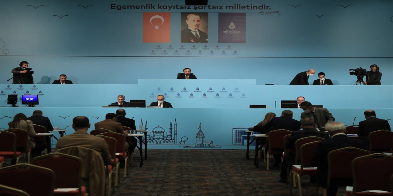İBB Meclisinde 39 ilçenin 2022 yılı bütçesi onaylandı