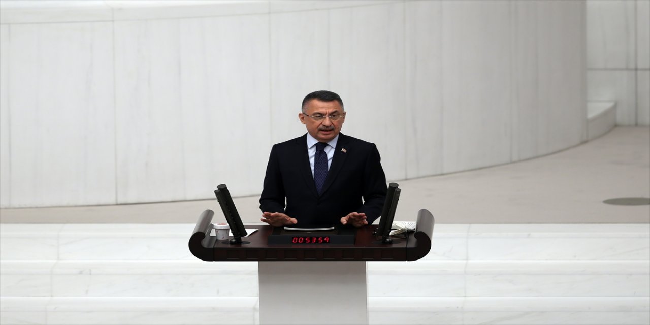 Cumhurbaşkanı Yardımcısı Oktay, 2022 yılı bütçe görüşmelerinin son gününde TBMM'de konuştu