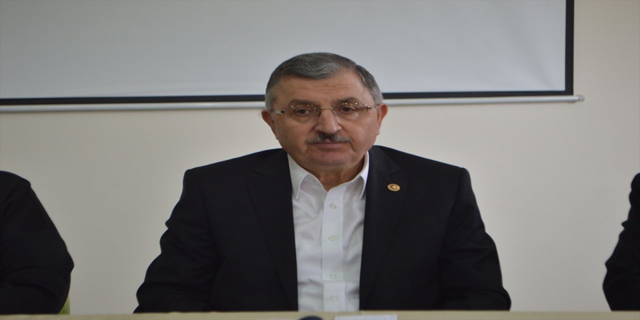 AK Parti'li Gündoğdu Afyonkarahisar'da konuştu