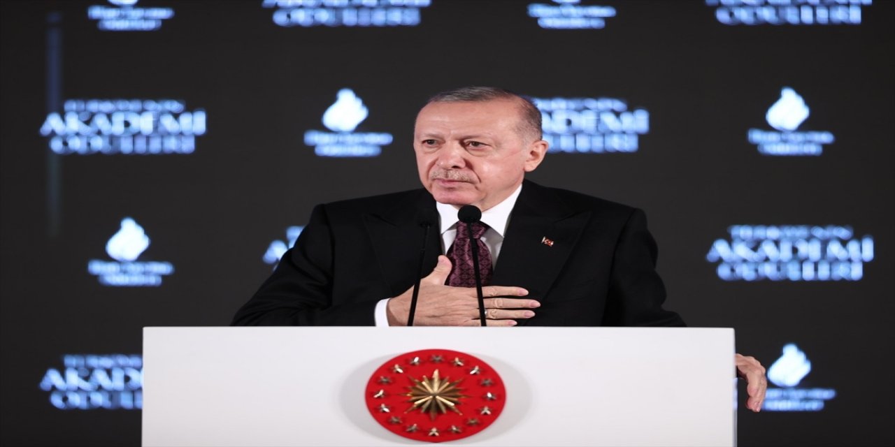 Cumhurbaşkanı Erdoğan, 2021 İlim Yayma Ödülleri Töreni'nde konuştu
