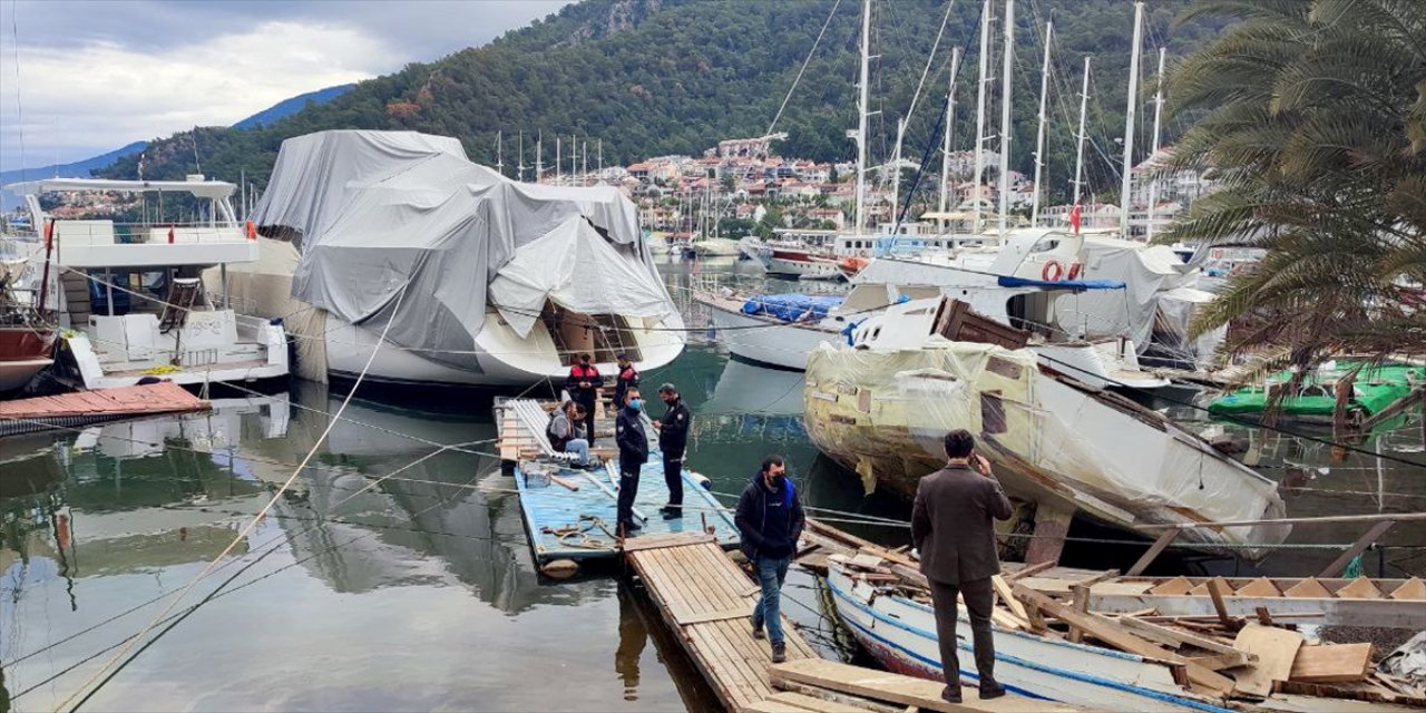 Muğla'da elektrik akımına kapılarak yaralanan 2 işçiden biri öldü