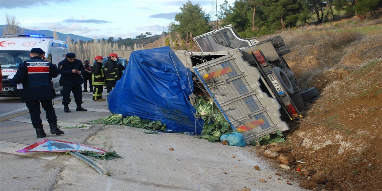 Kütahya'da trafik kazasında 1 kişi öldü, 1 kişi yaralandı