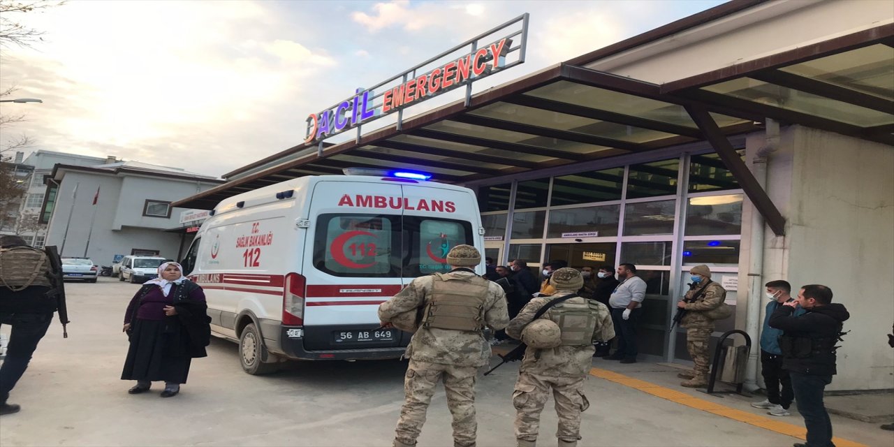 Siirt'te arazi anlaşmazlığından çıkan silahlı kavgada 5 kişi yaralandı