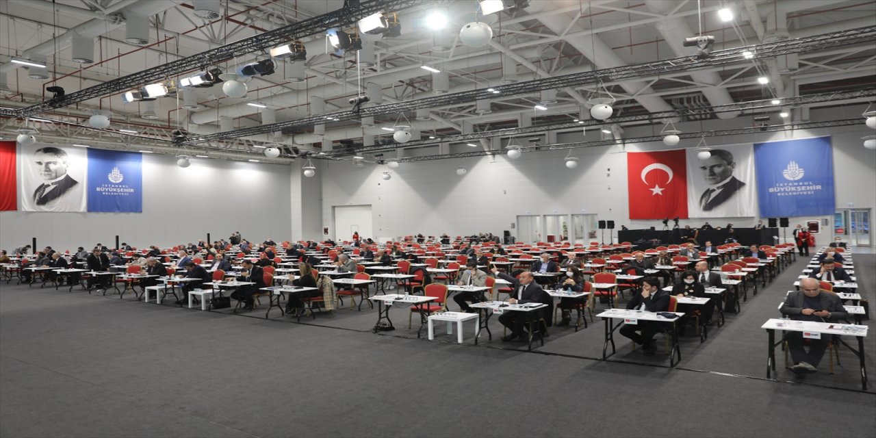 İBB Meclisinde İmamoğlu için konut tartışması