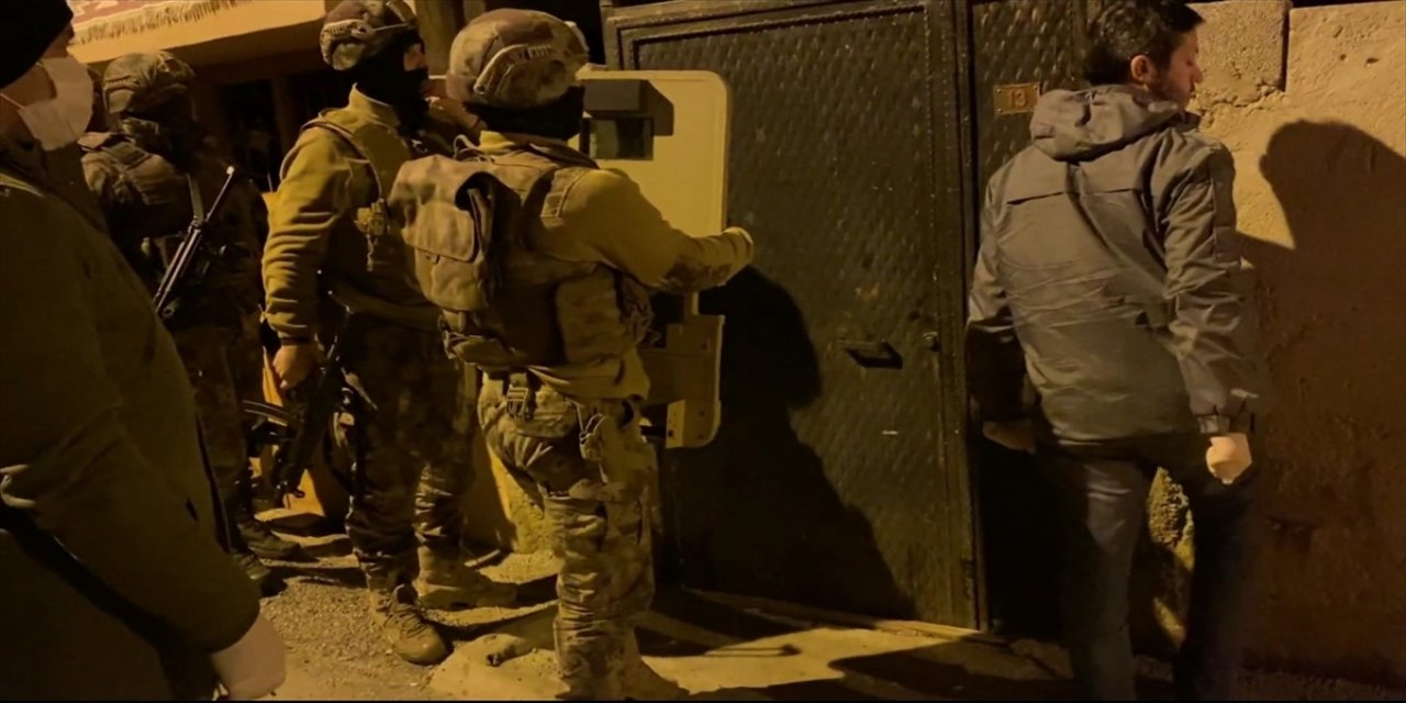 Mersin'de uyuşturucu operasyonunda 6 şüpheli yakalandı