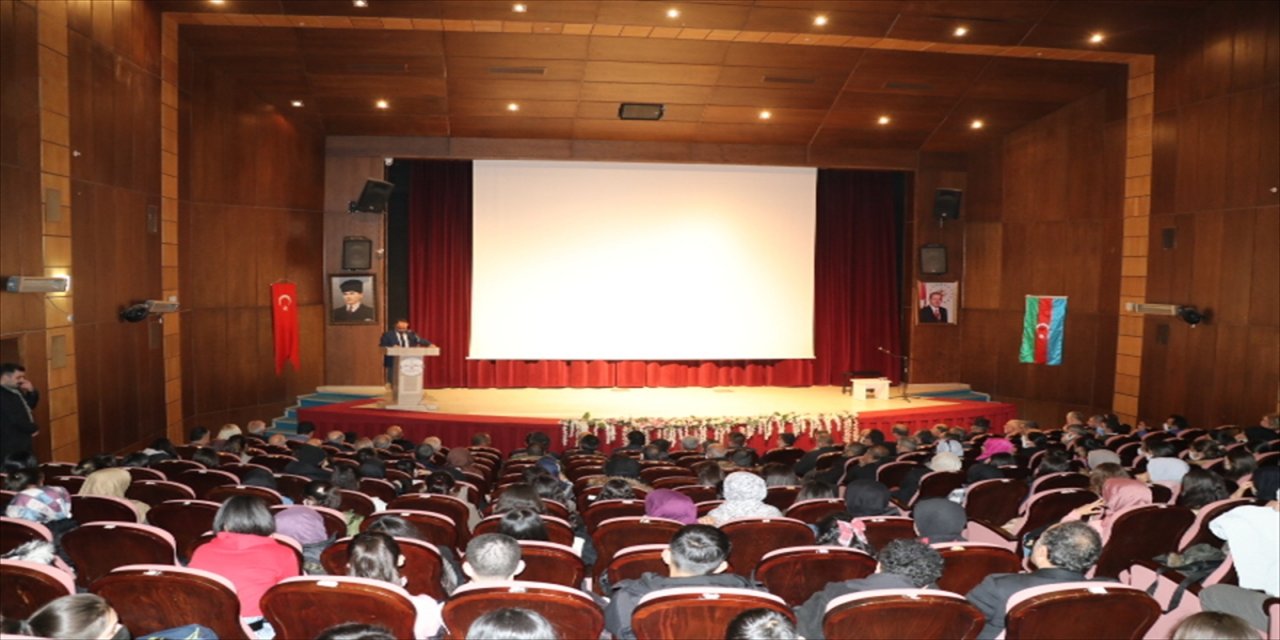 Iğdır'da "20 Ocak Katliamı" şehitleri anıldı