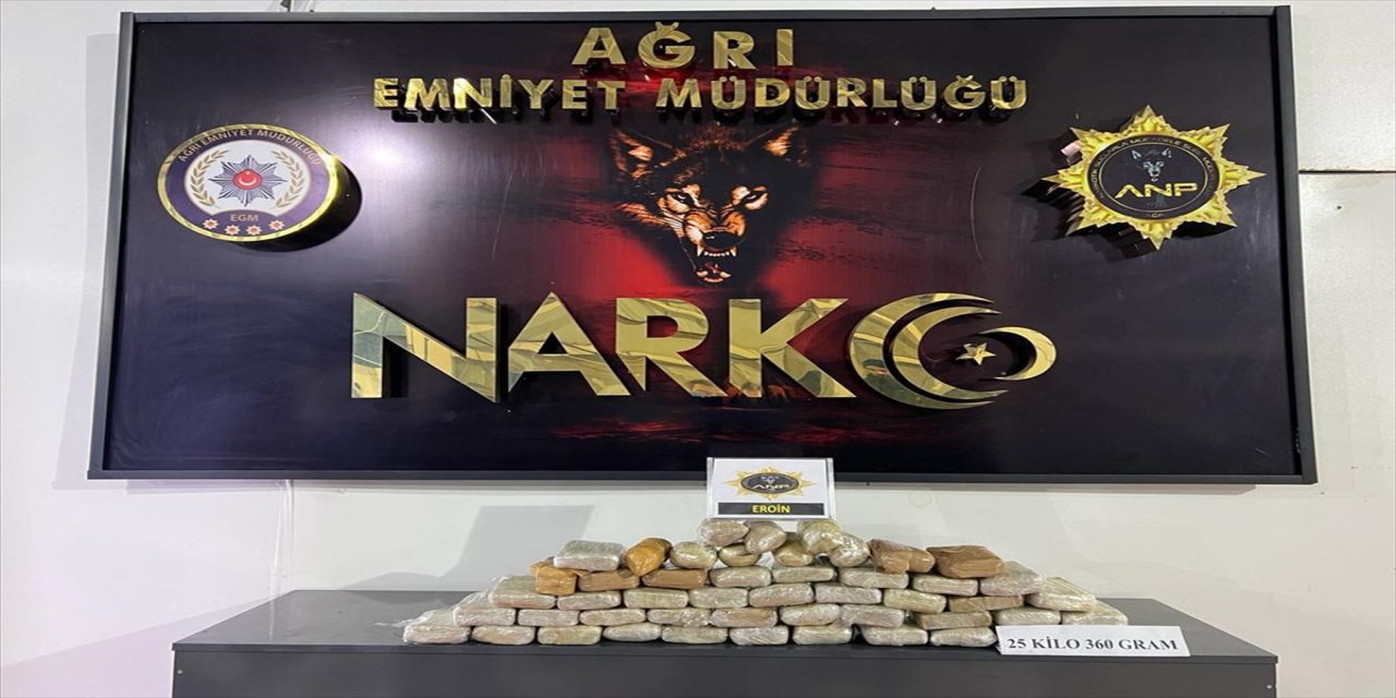 Ağrı'da bir aracın yakıt deposunda 25 kilo 360 gram eroin ele geçirildi