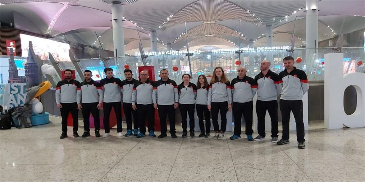 Kayak olimpiyat kafilesi Çin'e gitti