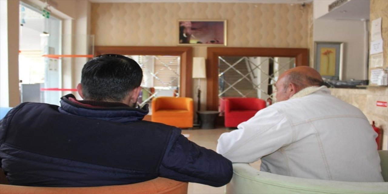 Marmaris'te evsiz vatandaşlar otellere yerleştirildi