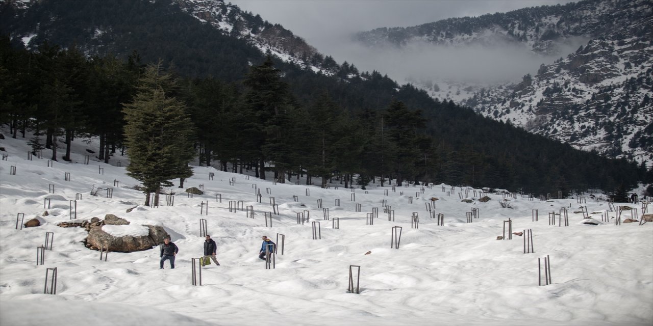 Karla kaplı Amanos Dağları doğa tutkunlarının uğrak mekanı oldu