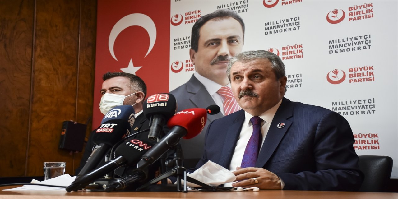 BBP Genel Başkanı Destici, İstanbul'da gündemi değerlendirdi