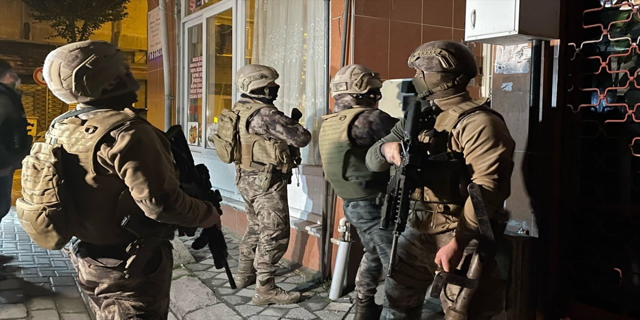 İstanbul'da uyuşturucu satıcılarına eş zamanlı operasyon düzenlendi