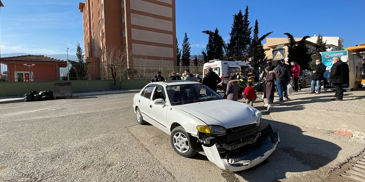 Karabük'te trafik kazalarında 4 kişi yaralandı