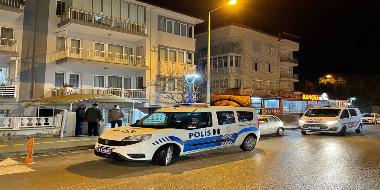 Burdur'da eski gazeteci evinde ölü bulundu