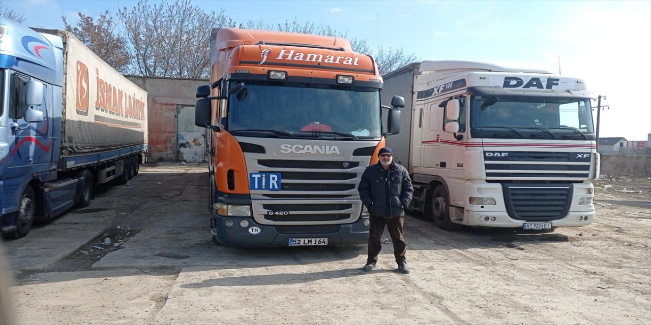 Ukrayna'da bekleyişlerini sürdüren Türk tır şoförleri yaşadıklarını anlattı