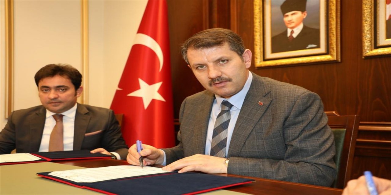 Sivas'ta işbaşı eğitim programlarıyla 243 kişiye istihdam sağlandı