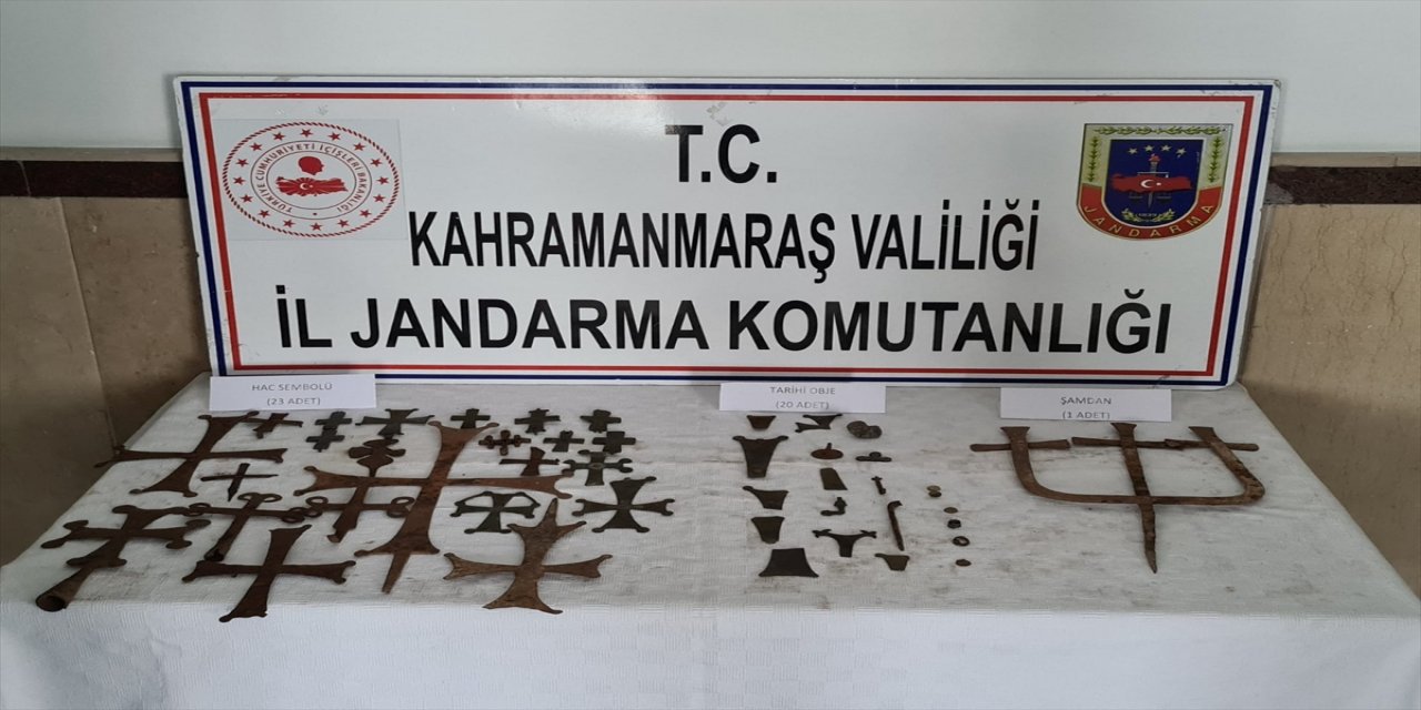 Kahramanmaraş'ta 44 tarihi eser ele geçirildi, 2 şüpheli yakalandı