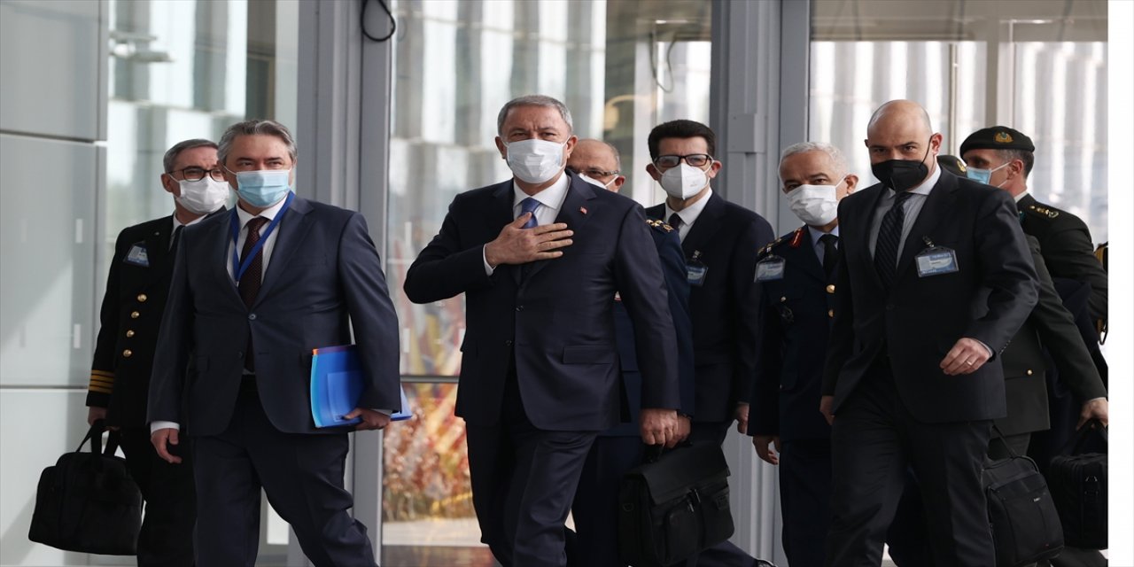 NATO ülkelerinin savunma bakanları toplandı