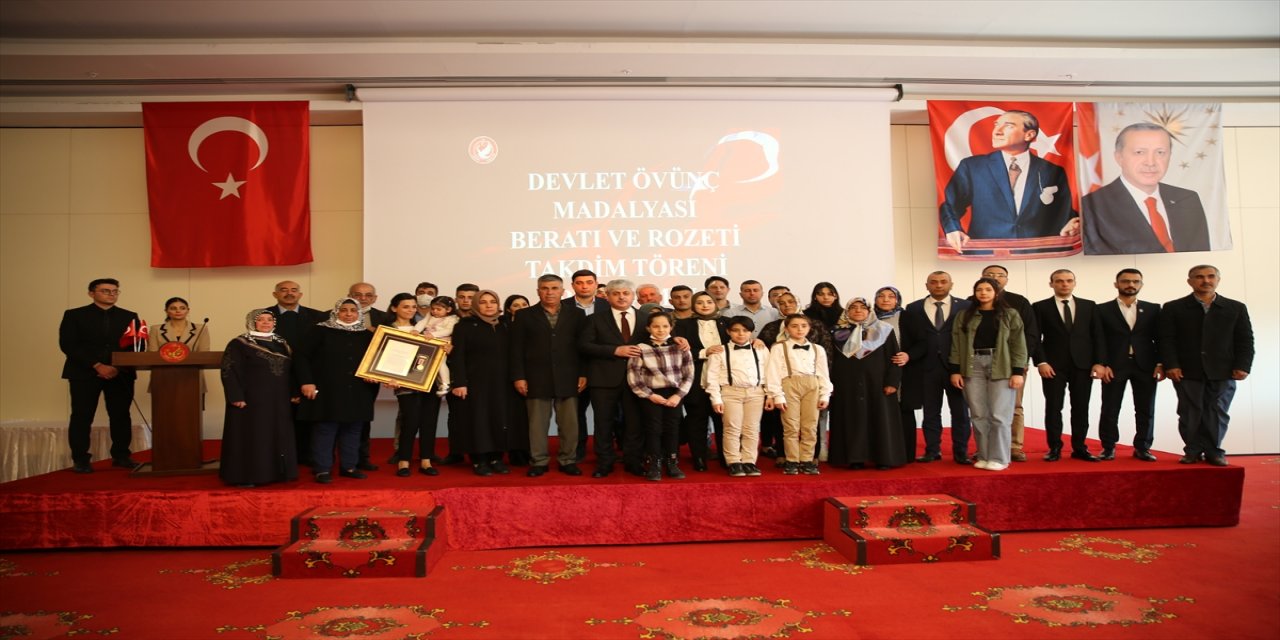 Dört ilde "Devlet Övünç Madalyası Tevcih Töreni" düzenlendi