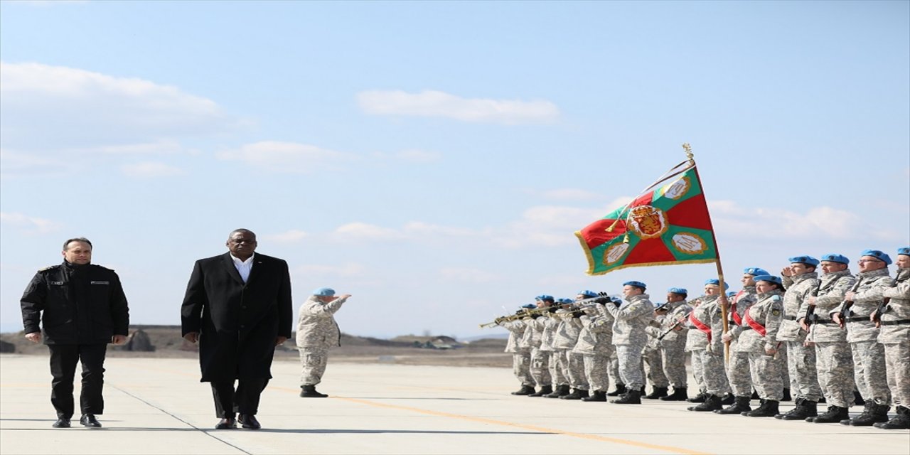 ABD Savunma Bakanı Austin, Bulgaristan’da resmi temaslarda bulunuyor