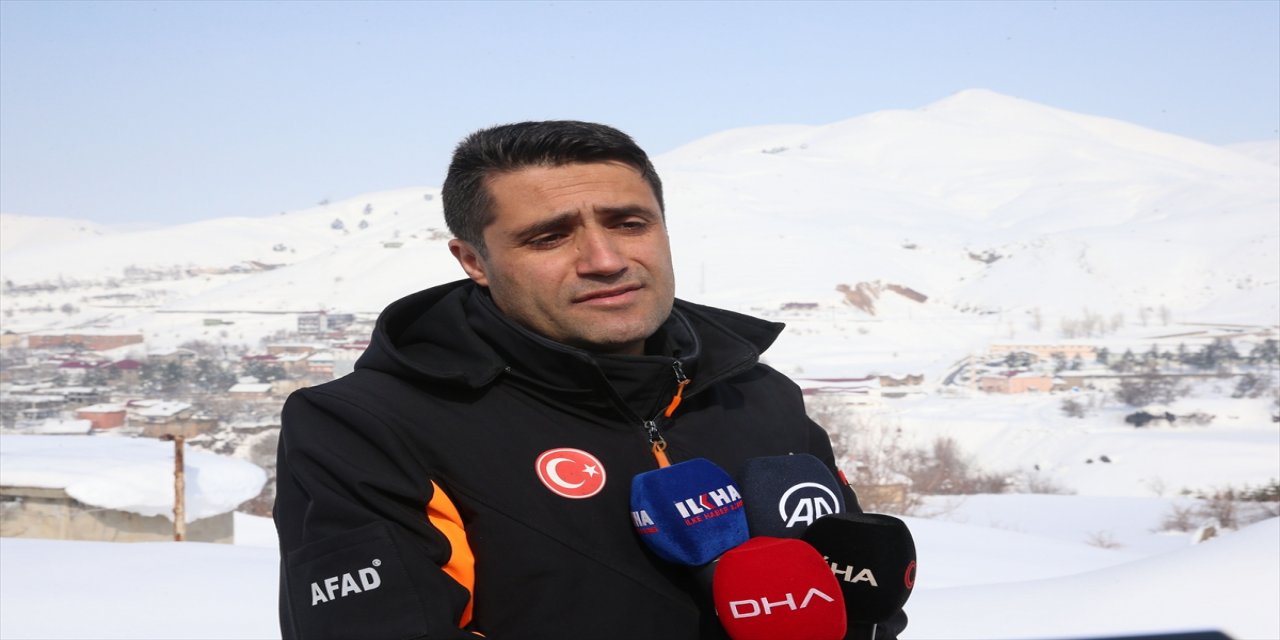 Bitlis'te çığ riski nedeniyle 40 ev boşaltıldı