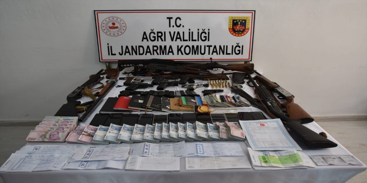 Ağrı'da tefecilik operasyonunda 16 zanlı yakalandı