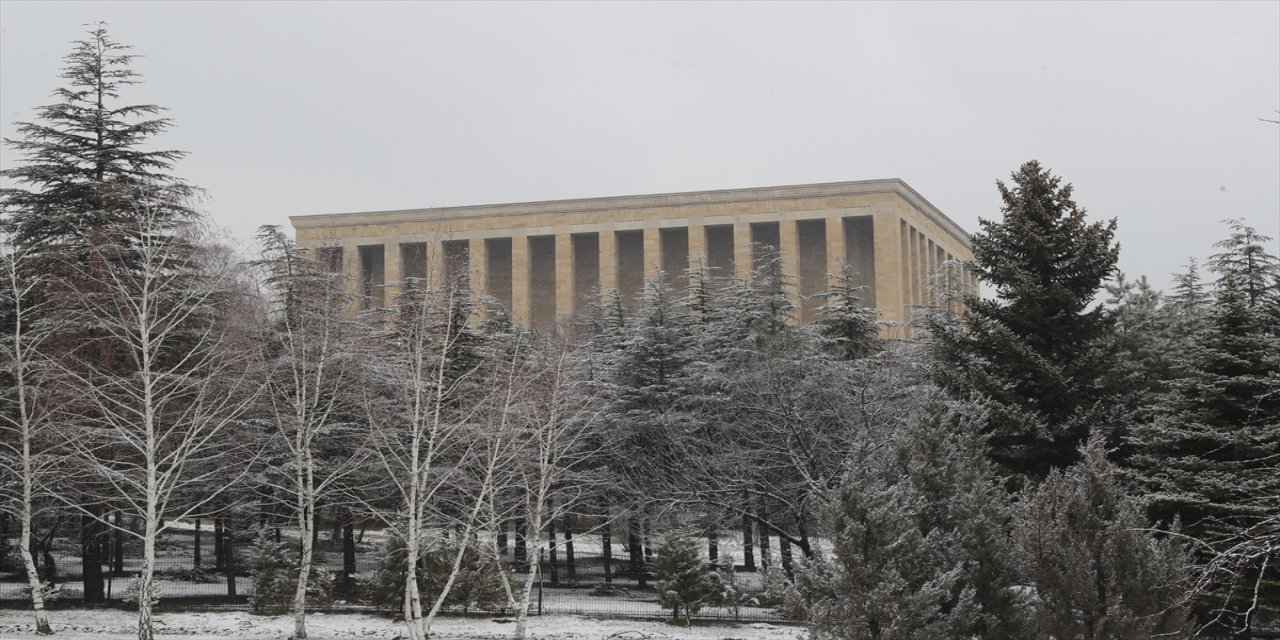 Başkentte kar yağışı etkili oldu