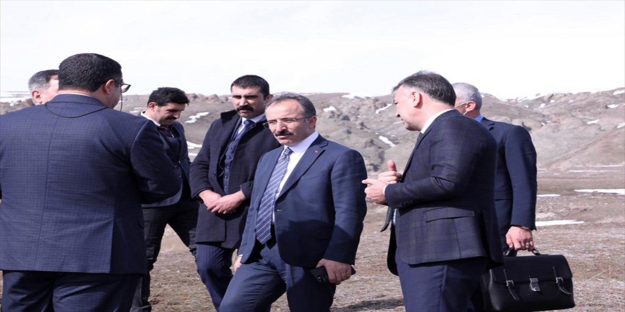 İçişleri Bakan Yardımcısı Çataklı, Bitlis'te ziyaretlerde bulundu