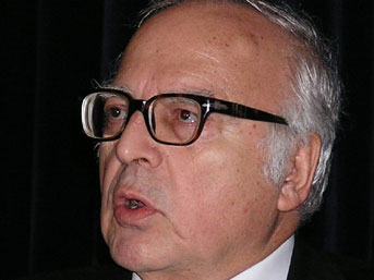 Anayasa'ya Ömür Biçti