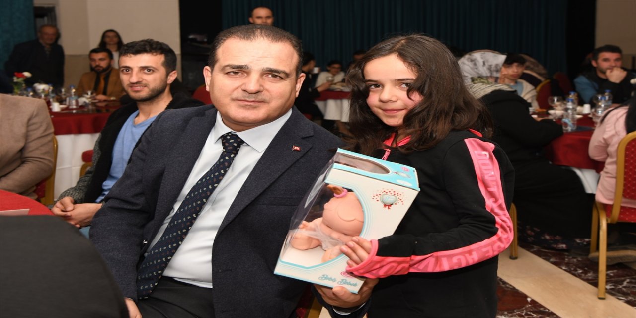 Hakkari'de şehit yakınları iftarda bir araya geldi