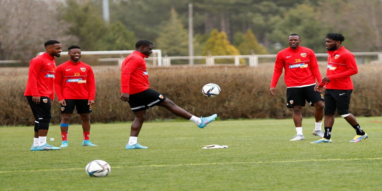 Kayserispor'da Göztepe maçı hazırlıkları devam ediyor