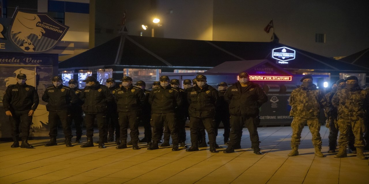 Erzurum’da polisler kan bağışında bulundu