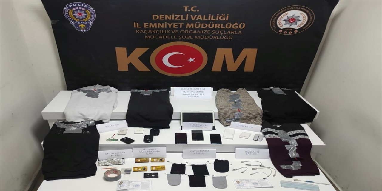 Denizli'de ehliyet sınavına kopya düzeneğiyle girmeye çalışan 4 kişi yakalandı