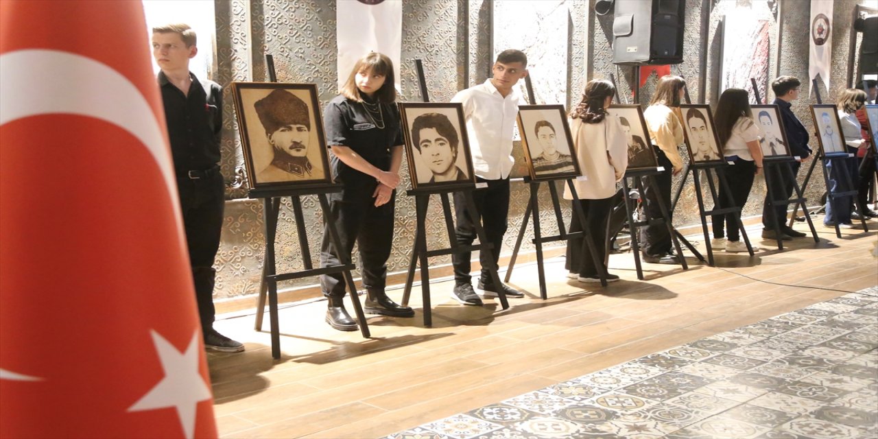 Van'da şehit aileleri ile gaziler onuruna iftar verildi