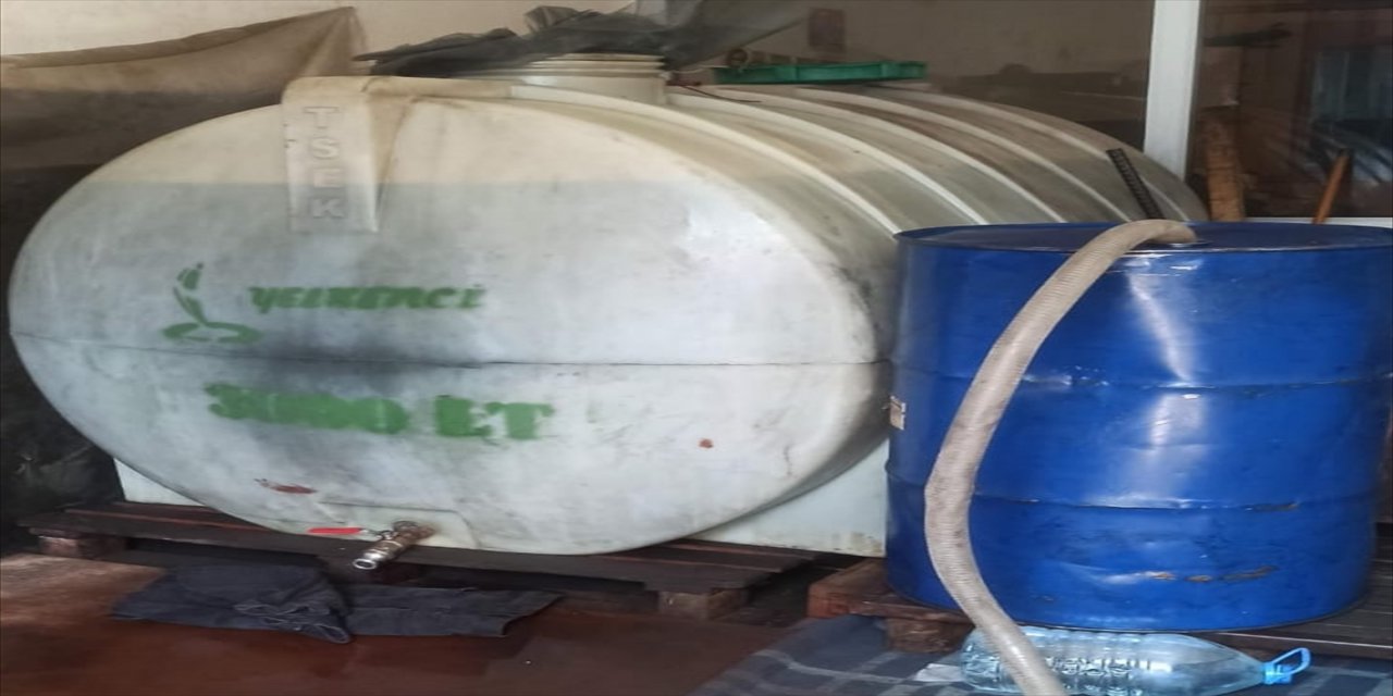 Konya'da 2 bin 470 litre kaçak akaryakıt ele geçirildi