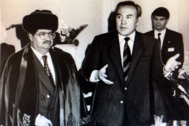 Türkiye’nin Ufkunu Açan Bir Lider ve Bilge: Turgut Özal