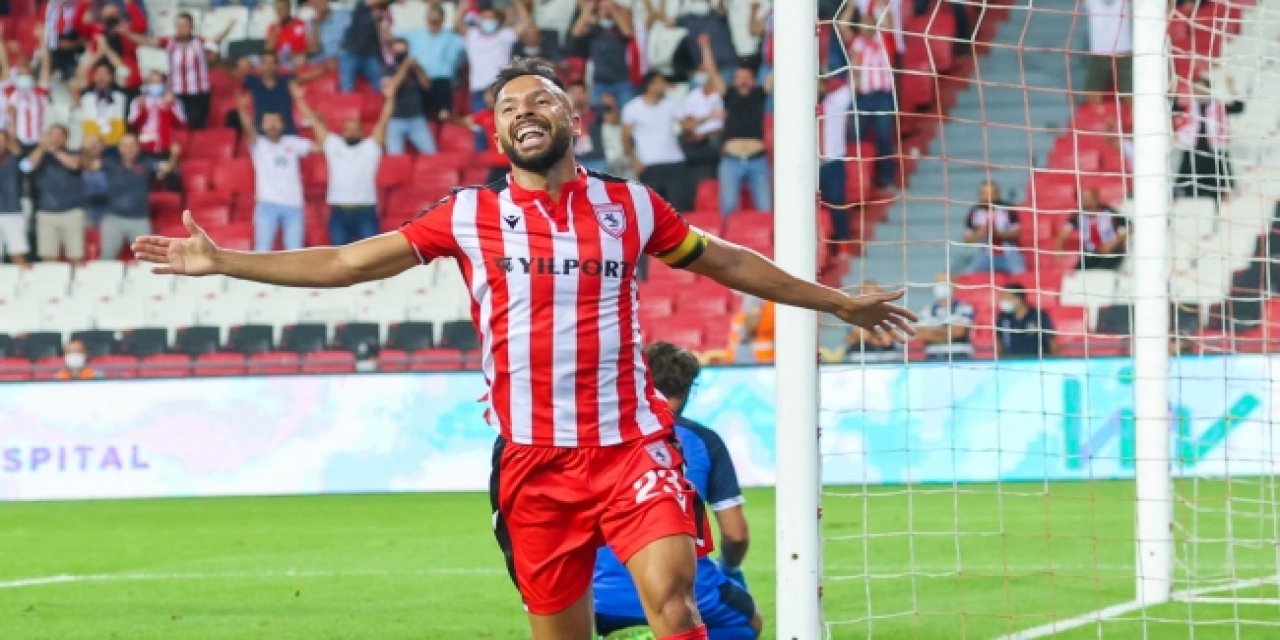 Samsunspor, Yasin Öztekin'in yolu ayrıldı.