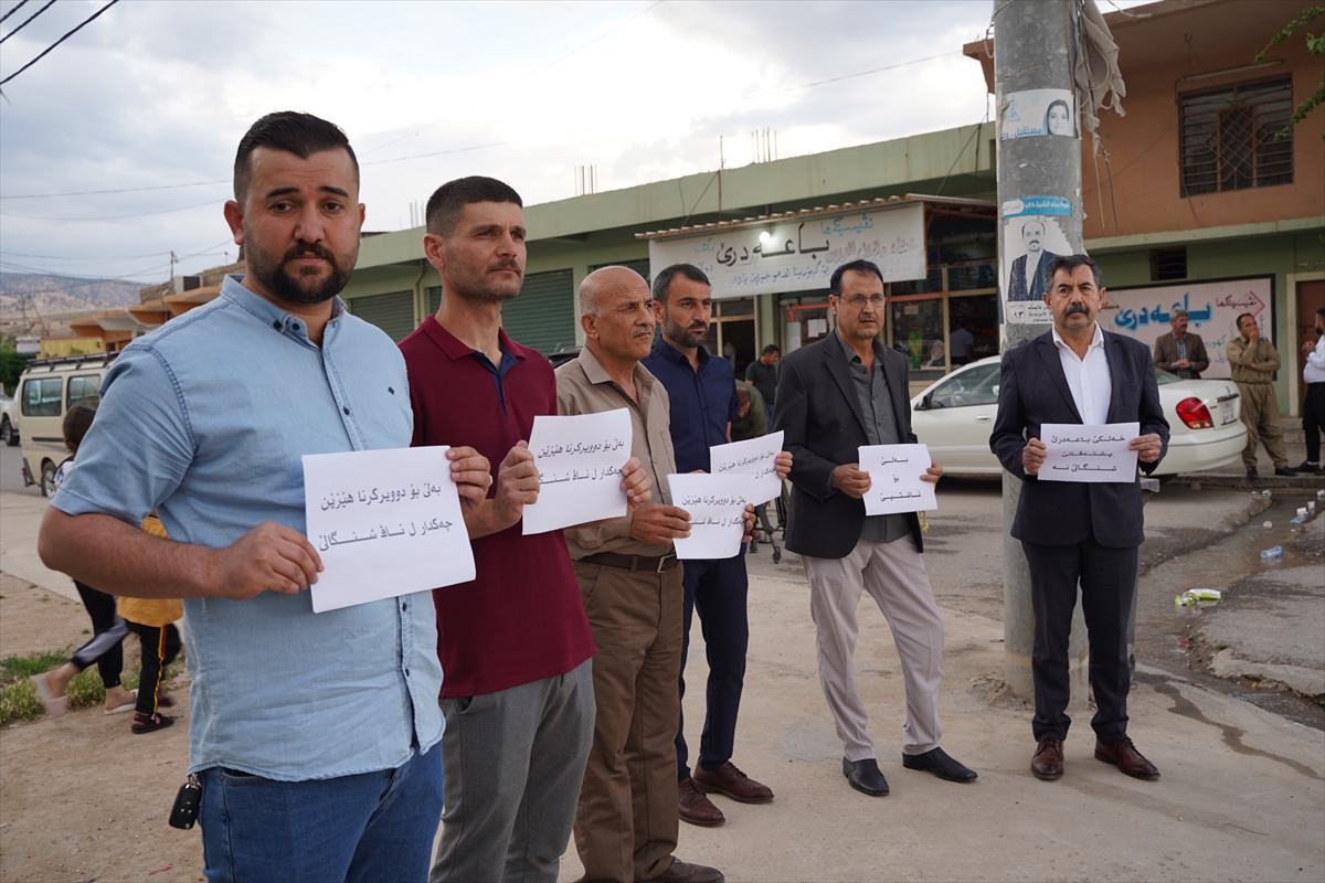 Duhok'ta terör örgütü PKK'nın Sincar'dan çıkması için gösteri düzenlendi