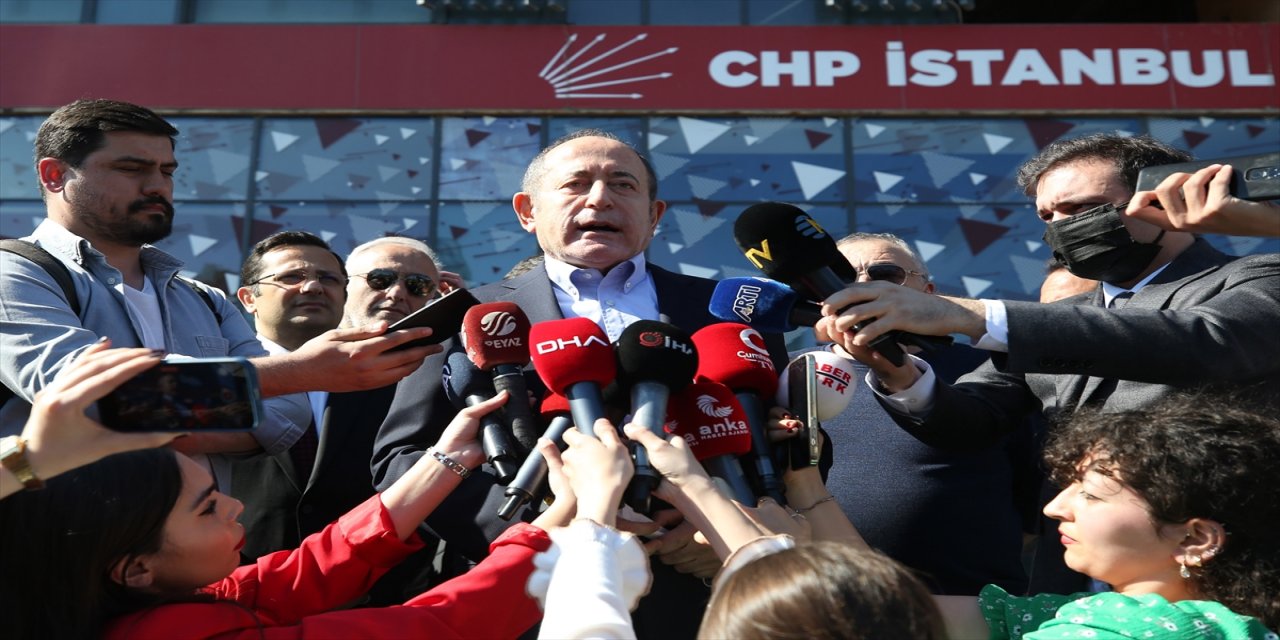 Yargıtay'ın "Kaftancıoğlu" kararının ardından CHP'liler toplandı.