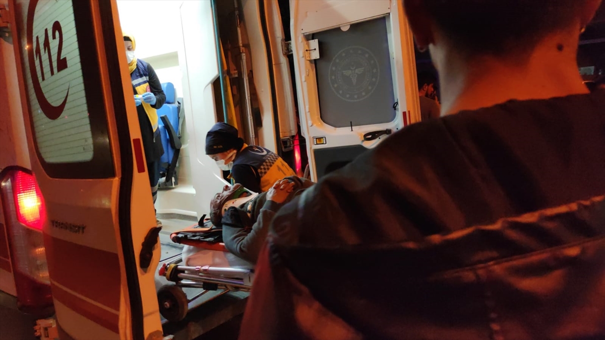 Halk otobüsü ile engelli motosikletinin çarpıştığı kazada 1 kişi ağır yaralandı