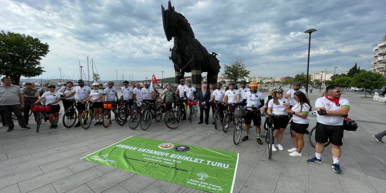 Çanakkale'den İzmir'e pedal basıyorlar amaçları: