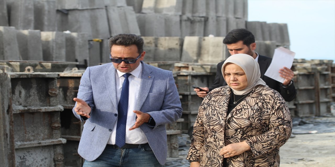 AK Parti Kadın Kolları Başkanı Ayşe Keşir, Düzce'de incelemelerde bulundu.