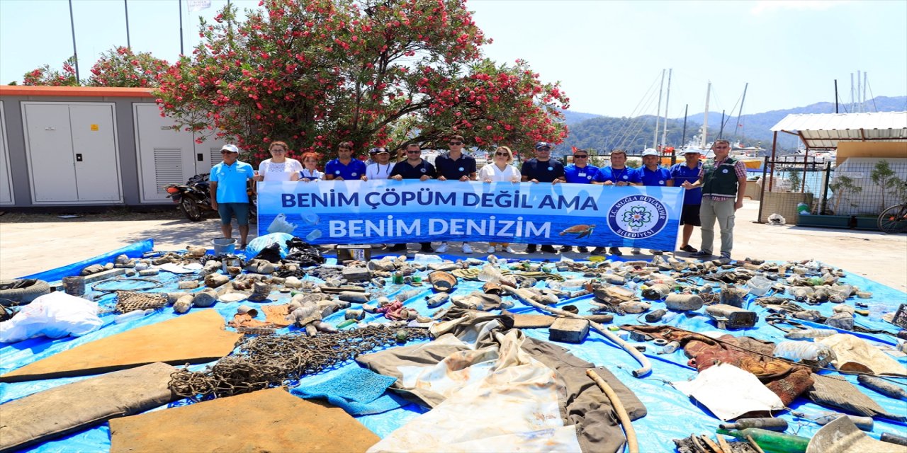 Muğla'da "DENİZ DİBİ TEMİZLİK"