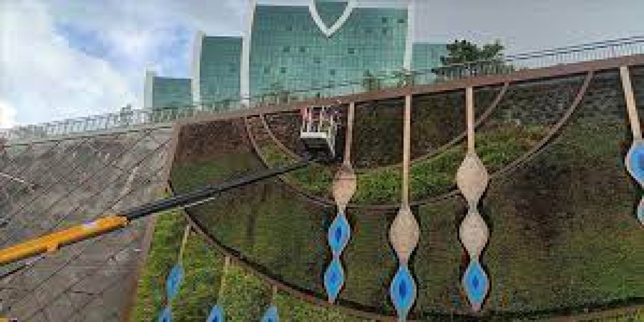 İstanbul'da Dikey bahçeler yerine reklam panoları geliyor.