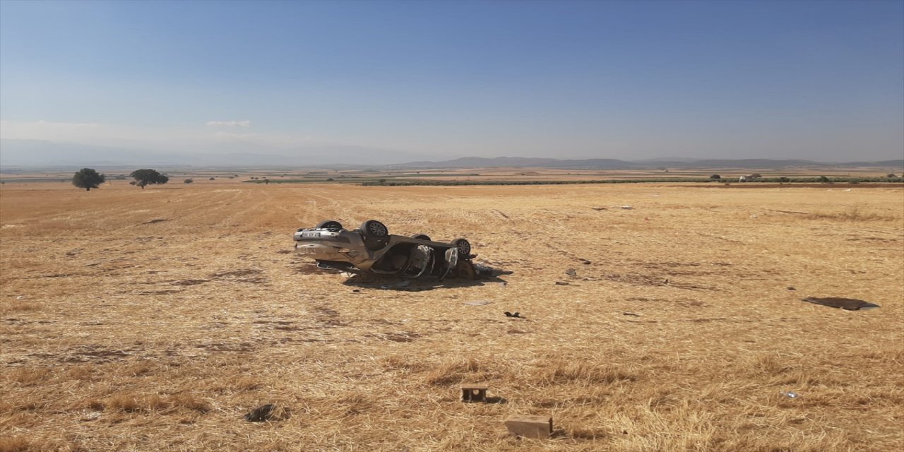 Gaziantep'te otomobil devrildi, 7 kişi yaralandı